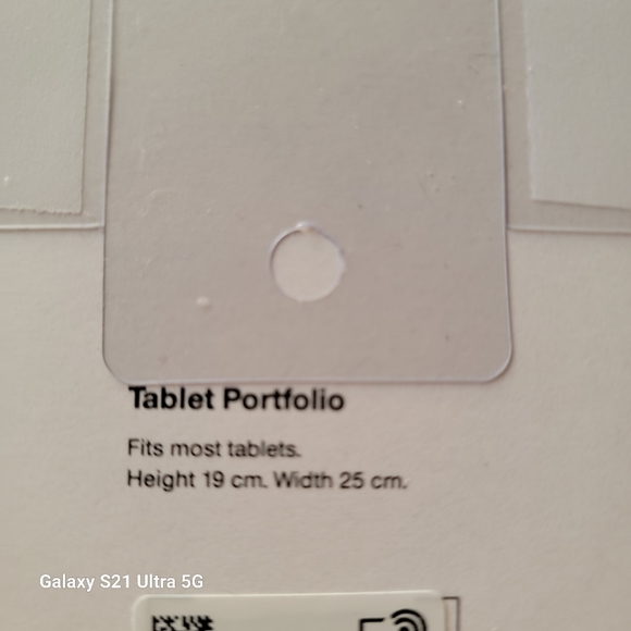 Rains Waterproof Tablet Portfolio Taupe NWT Fits Most Tablets H 7.48in W 9.84in - Picture 6 of 7